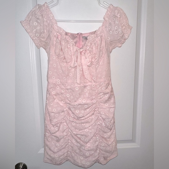 princess polly “back to paris” pink daisy mini dress - Picture 4 of 10